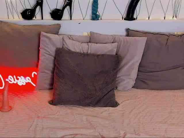 LillianShineX webcam