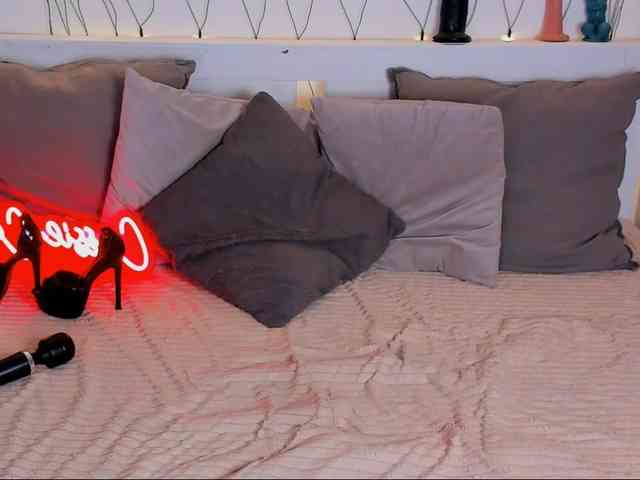 LillianShineX webcam