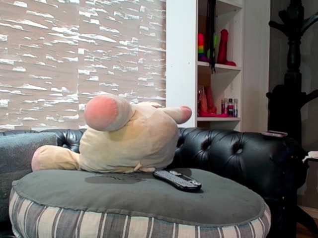 AmelieandRoss live cam on BongaCams
