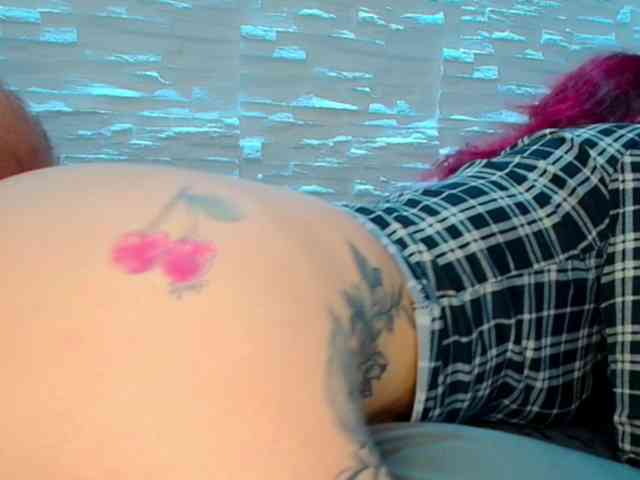 CreampiEnacia webcam