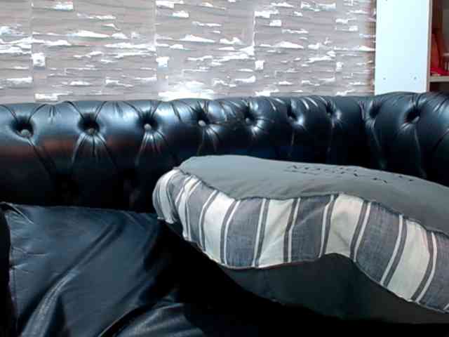 CreampiEnacia webcam