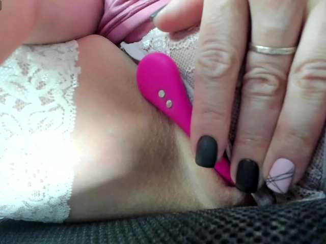 firstMaja's BongaCams show and profile