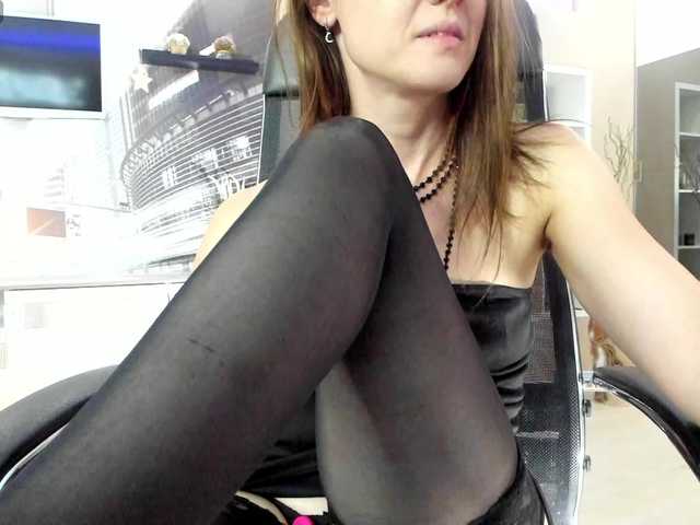 firstMaja live cam on BongaCams