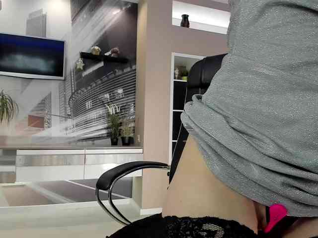 firstmaja webcam