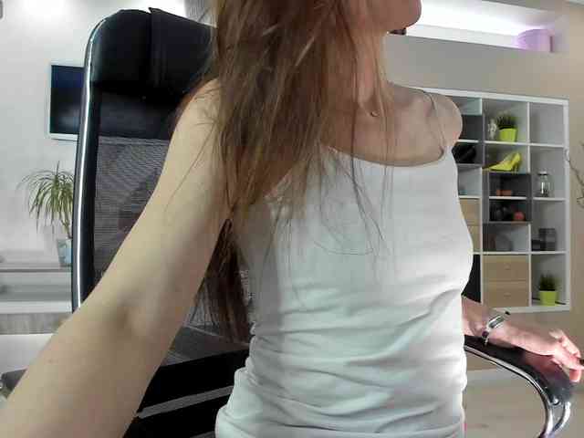 Модель: firstMaja