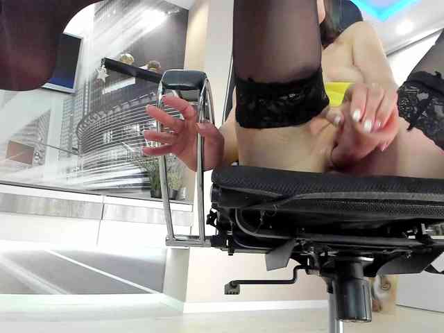 firstmaja webcam