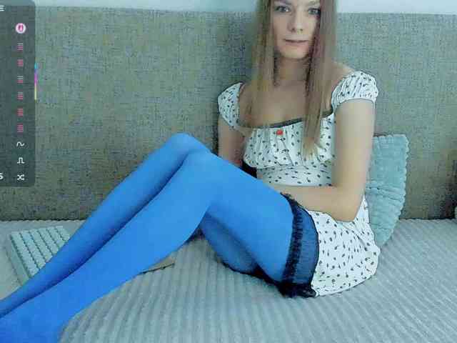 YourCaramel webcam