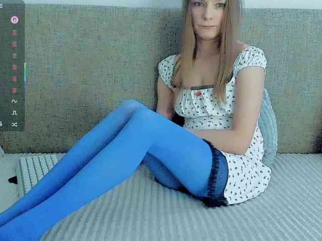 YourCaramel webcam