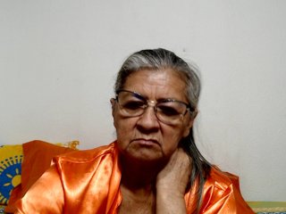 candy-mature