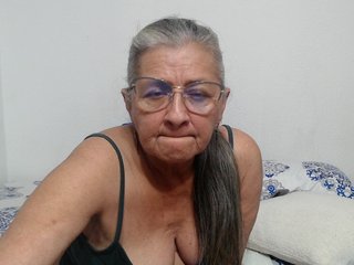 candy-mature