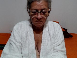 candy-mature