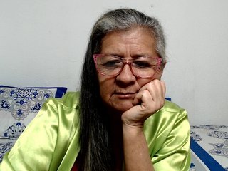 candy-mature