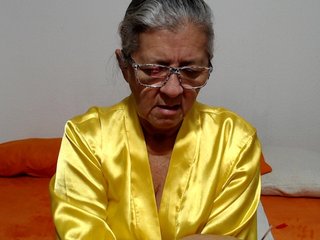 candy-mature Porn Show