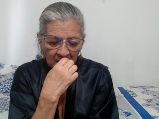 candy-mature