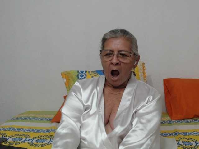 candy-mature live cam preview