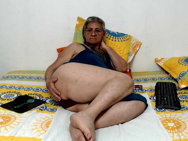 candy-mature