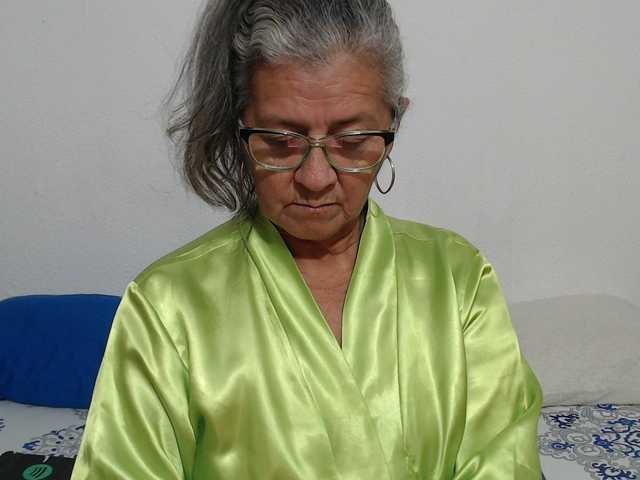 candy-mature live cam