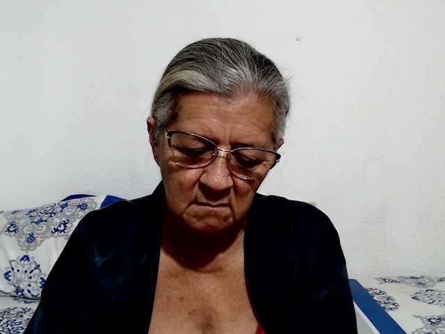 candy-mature