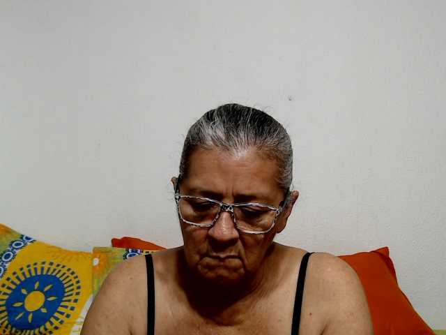 candy-mature