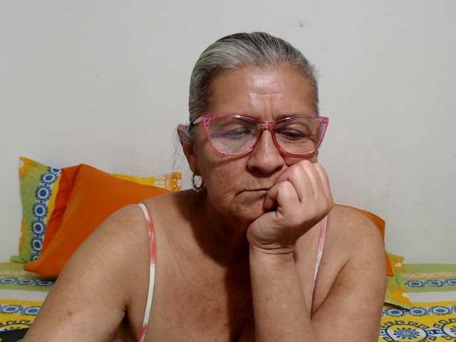 candy-mature live cam preview