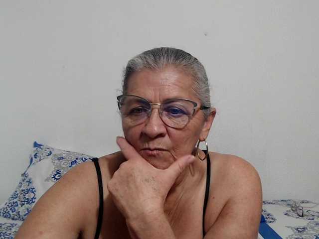candy-mature