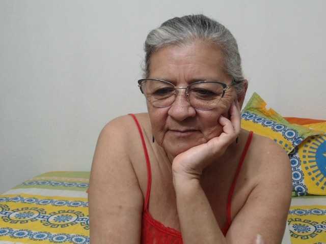 candy-mature