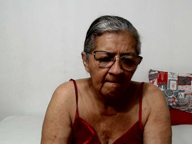 candy-mature