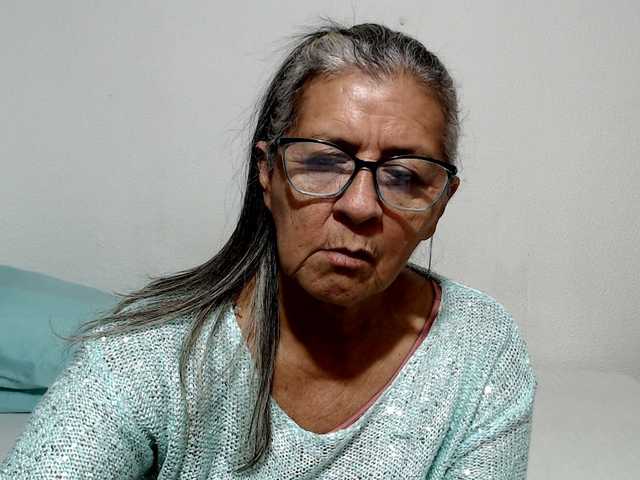 candy-mature
