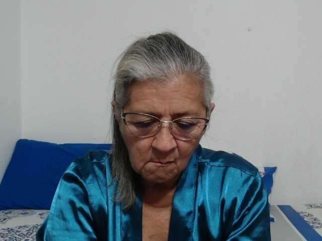 candy-mature