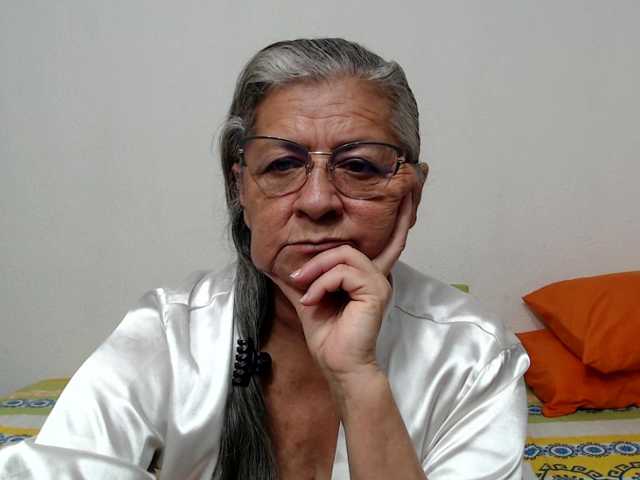 candy-mature live cam preview