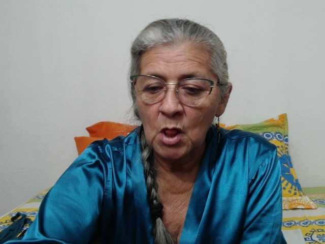 candy-mature live cam preview