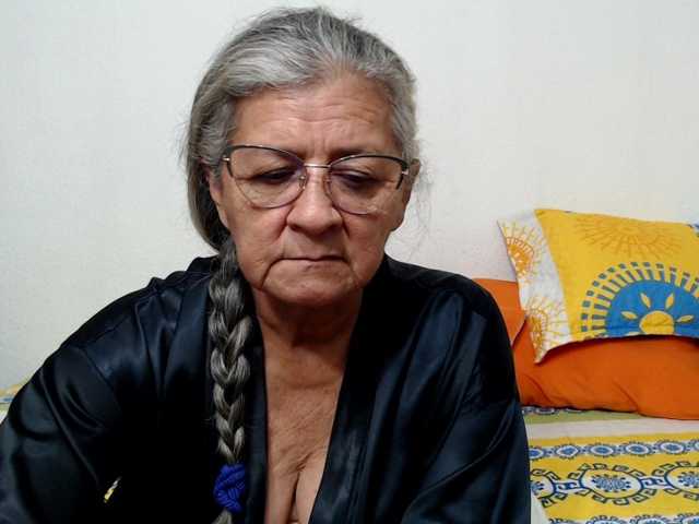 candy-mature live cam preview
