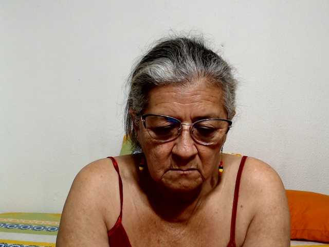 candy-mature