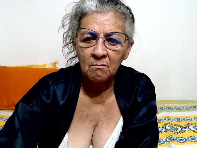 candy-mature live cam preview