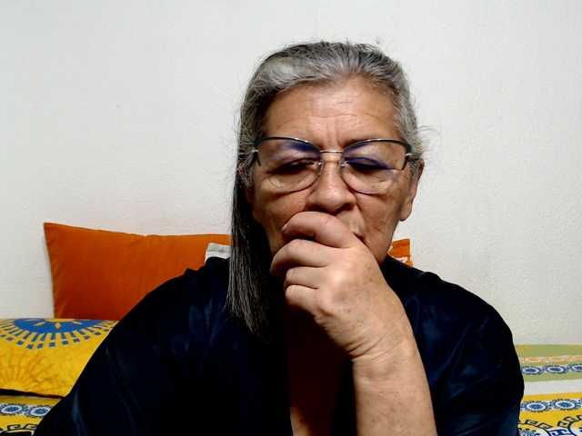 candy-mature