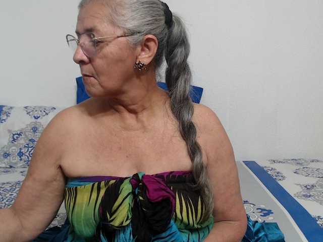 candy-mature live cam preview