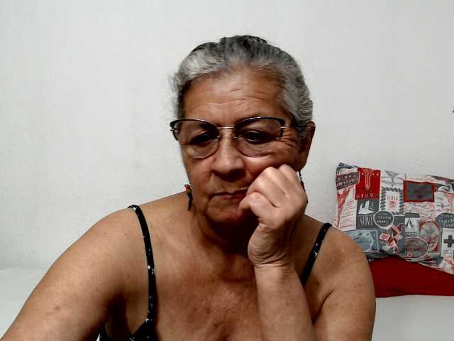 candy-mature live cam preview