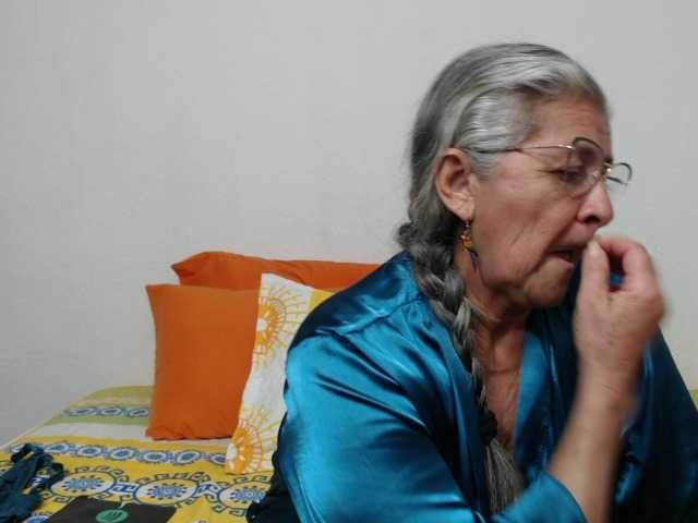 candy-mature live cam preview