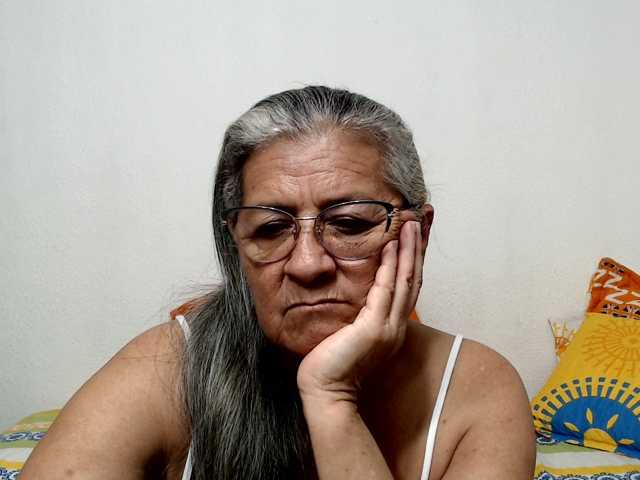 candy-mature