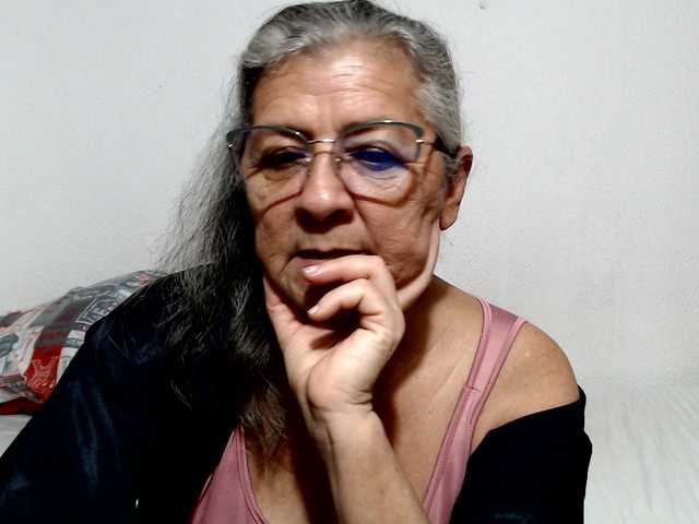 candy-mature