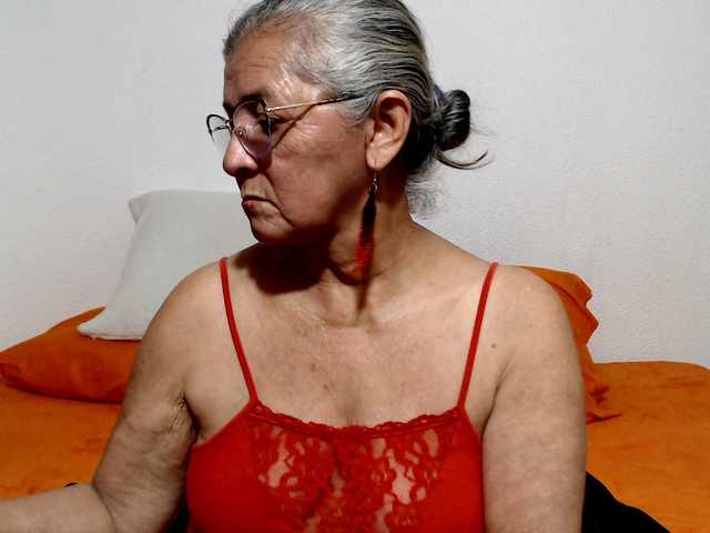 candy-mature live webcam show