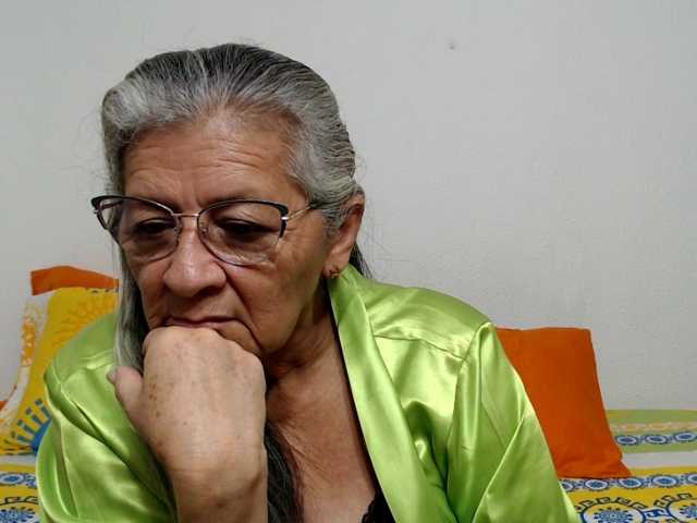 candy-mature live cam preview