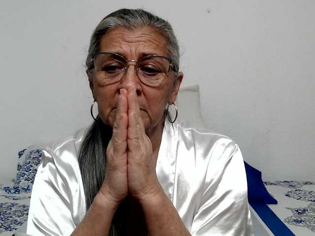 candy-mature live cam on BongaCams