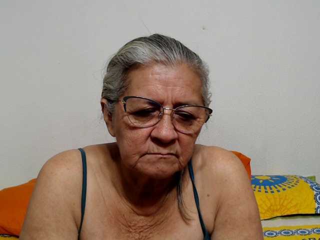 candy-mature