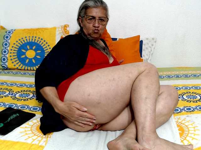 candy-mature
