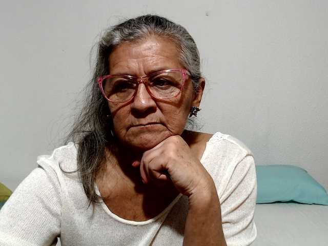 candy-mature