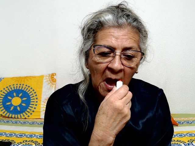 candy-mature