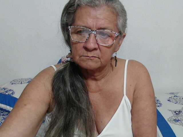 candy-mature's BongaCams show and profile