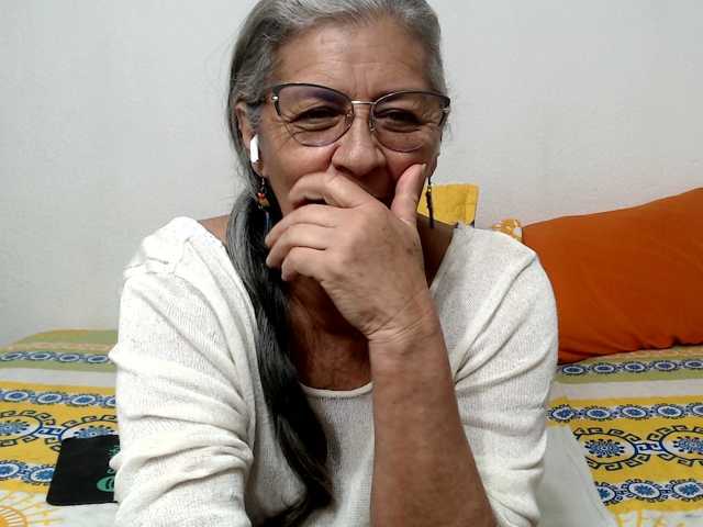 candy-mature