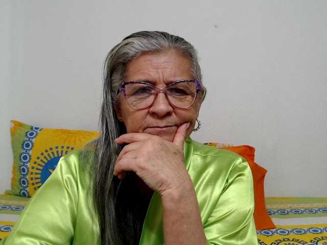 candy-mature live cam preview